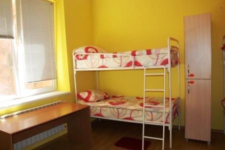 Cherry Hostel Lviv Oda fotoğraf