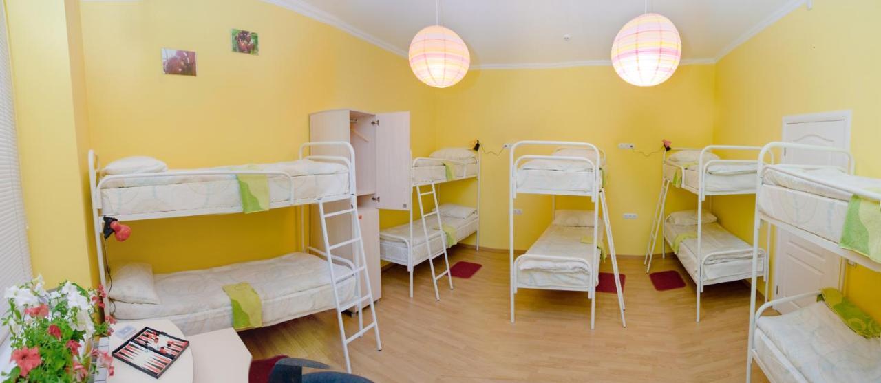 Cherry Hostel Lviv Dış mekan fotoğraf